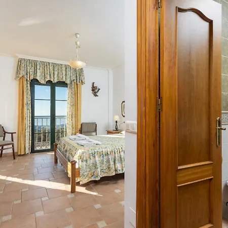 Villa El Pedregal *
